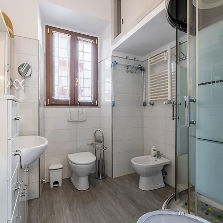 Dimora Coronari Daire Roma