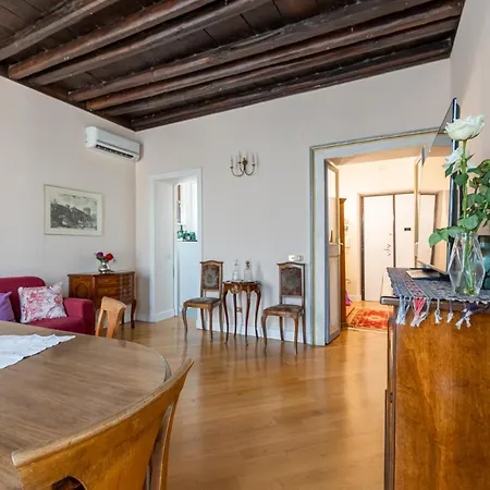 Dimora Coronari Roma